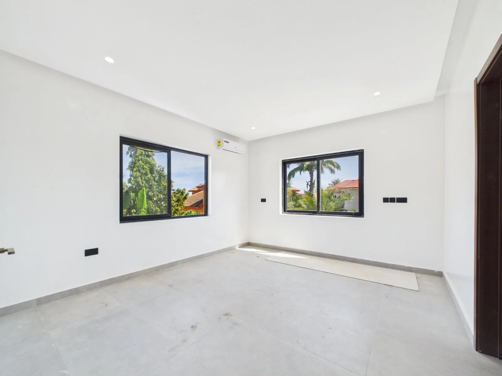 Empty bedroom before virtual staging
